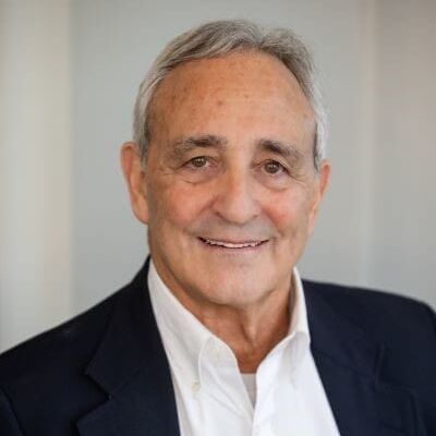 GEORGE_FERNIANY_ES_CHAMBER_AMBASSADOR_HEADSHOT_2026_BLUE_ROOM_PHOTOGRAPHY-7966