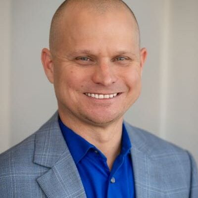 NICK_JACKSON_ES_CHAMBER_AMBASSADOR_HEADSHOT_2026_BLUE_ROOM_PHOTOGRAPHY-8214